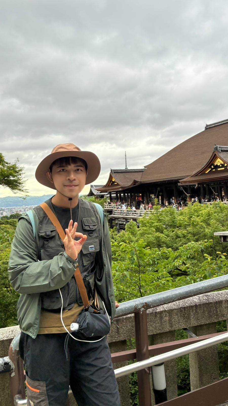 伍仔相片